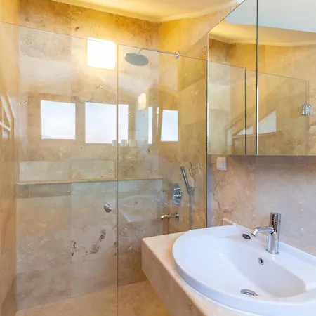 Korsan No.12 아파트호텔