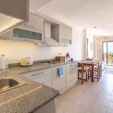 Korsan No.12 Aparthotel Kaş