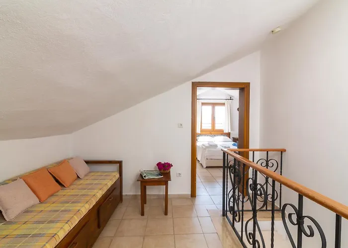 Apart Otel Korsan No.12 Kaş